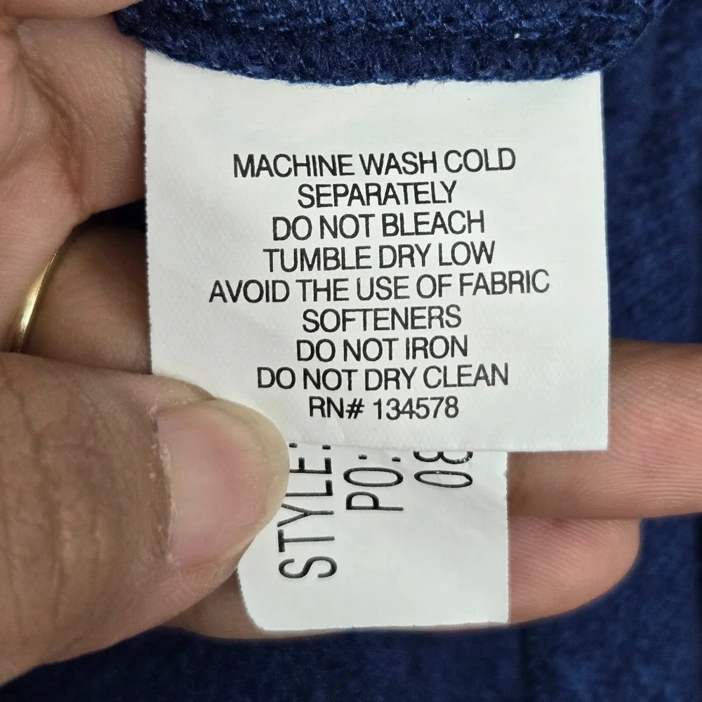 Vineyard Vines *please carefully